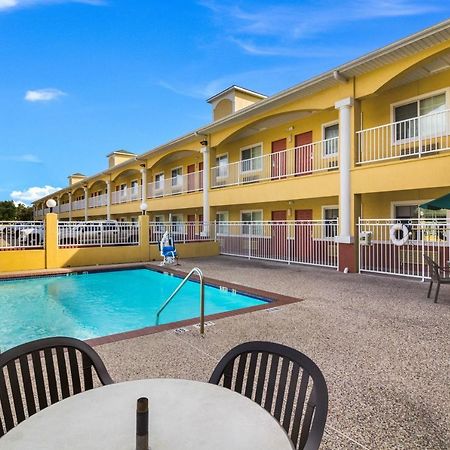 Scottish Inn And Suites Baytown Kültér fotó