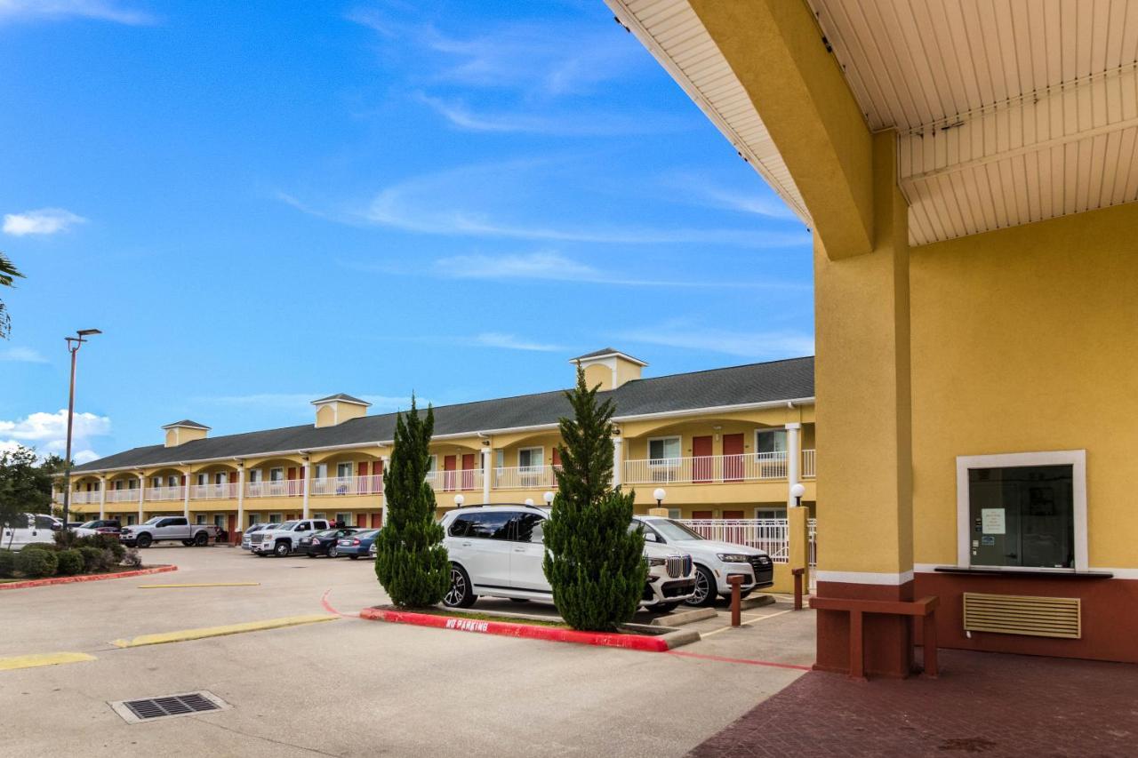 Scottish Inn And Suites Baytown Kültér fotó